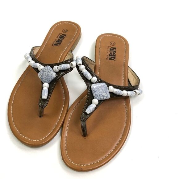 5/$25 ♥️ Shoes of Soul Flip Flops - Picture 1 of 4